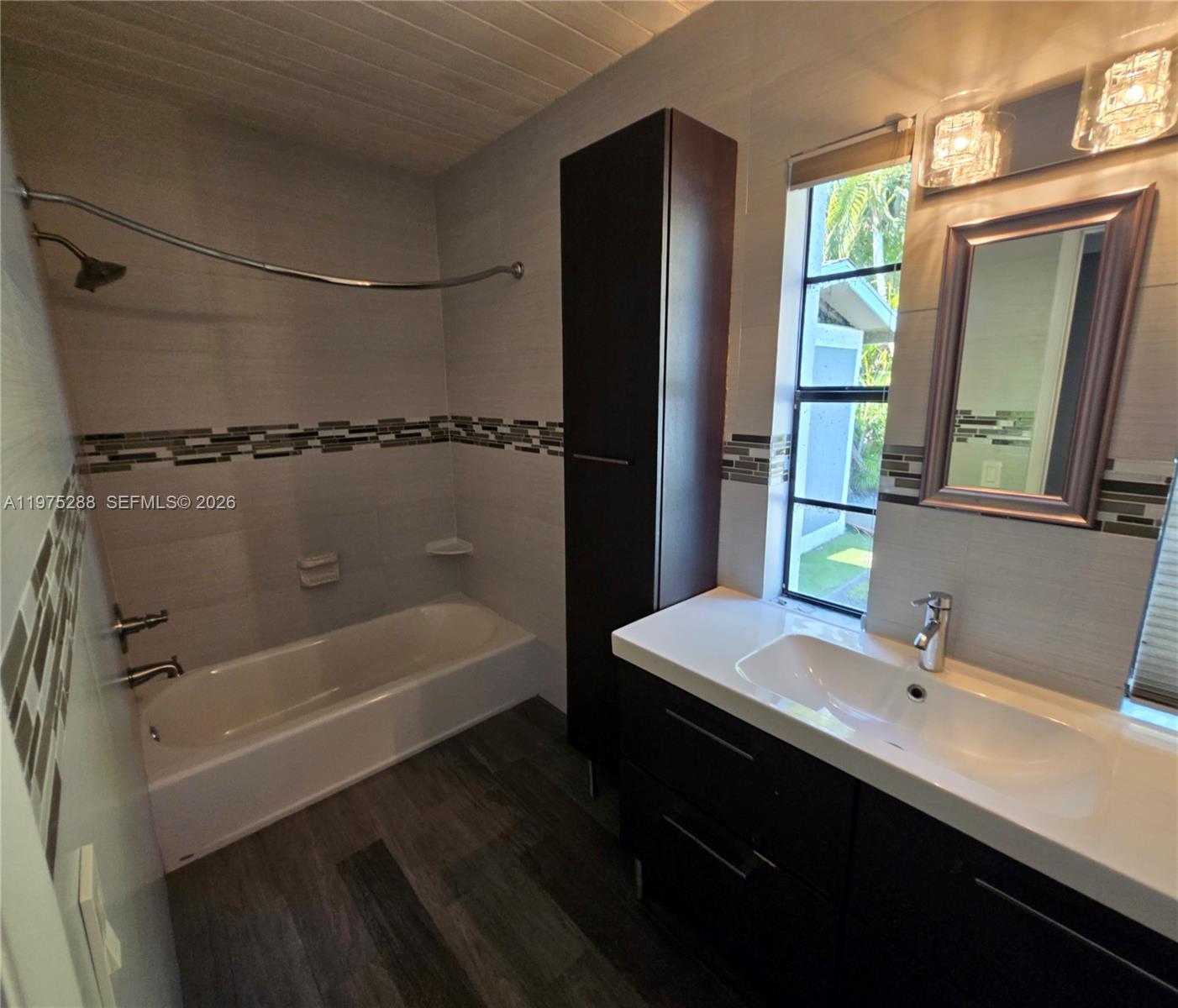 JACARANDA COUNTRY CLUB WE - Residential