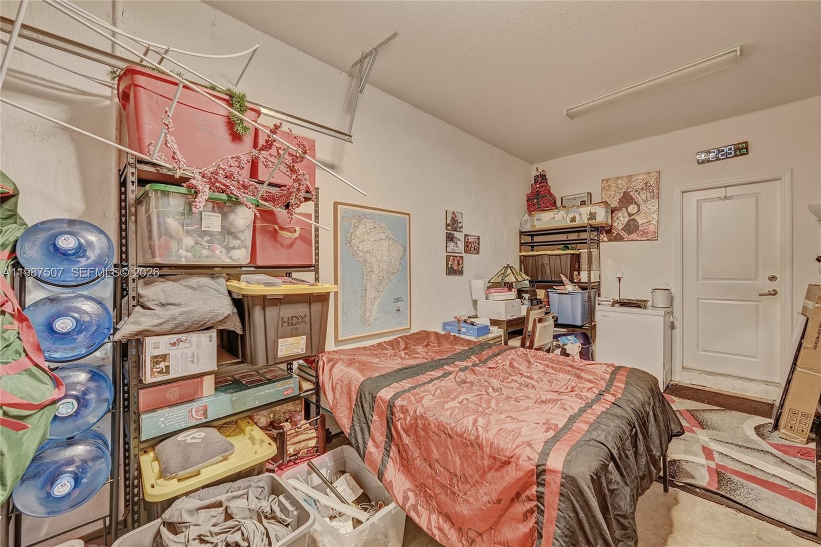 VIA VENTURE NEIGHBORHOOD - Residential