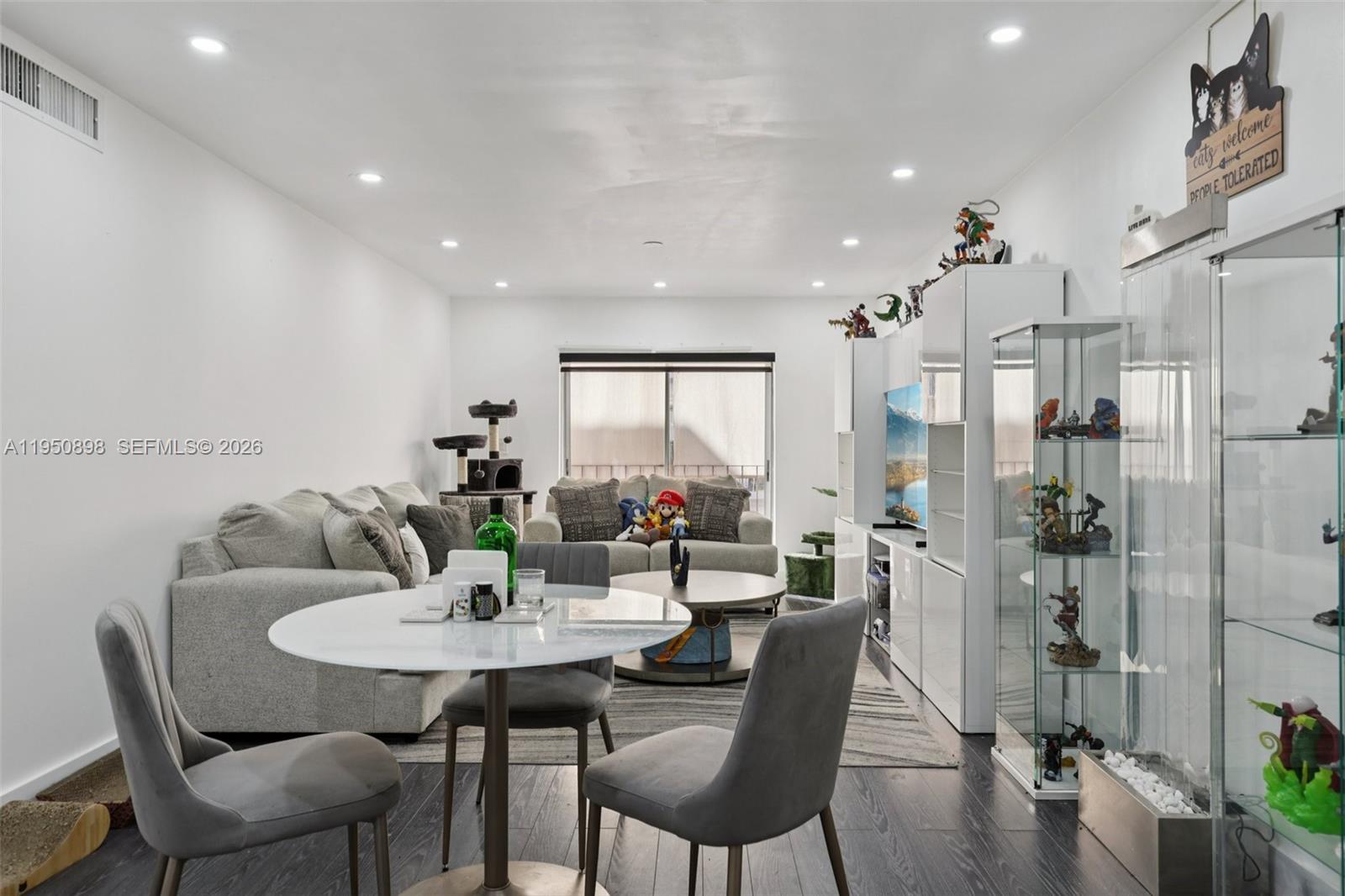 SILVER SPRING TOWER CONDO - Residential