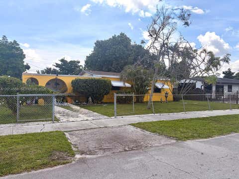Photo of 3721 SW 104th Ct, Miami, FL 33165 (MLS # A12014588)