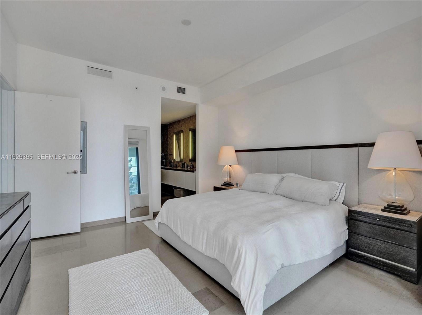 RISE CONDO - Residential Lease