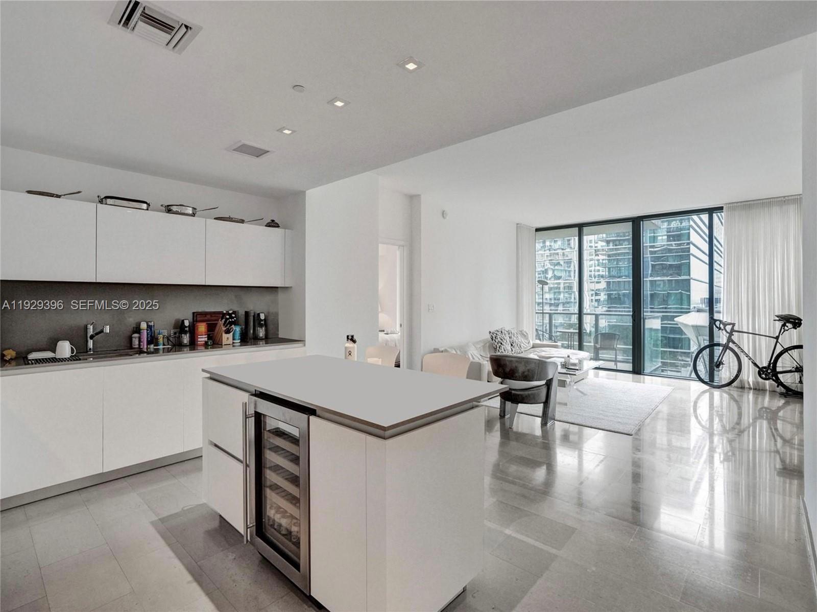 RISE CONDO - Residential Lease