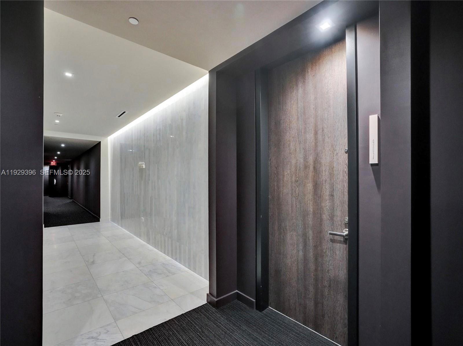 RISE CONDO - Residential Lease