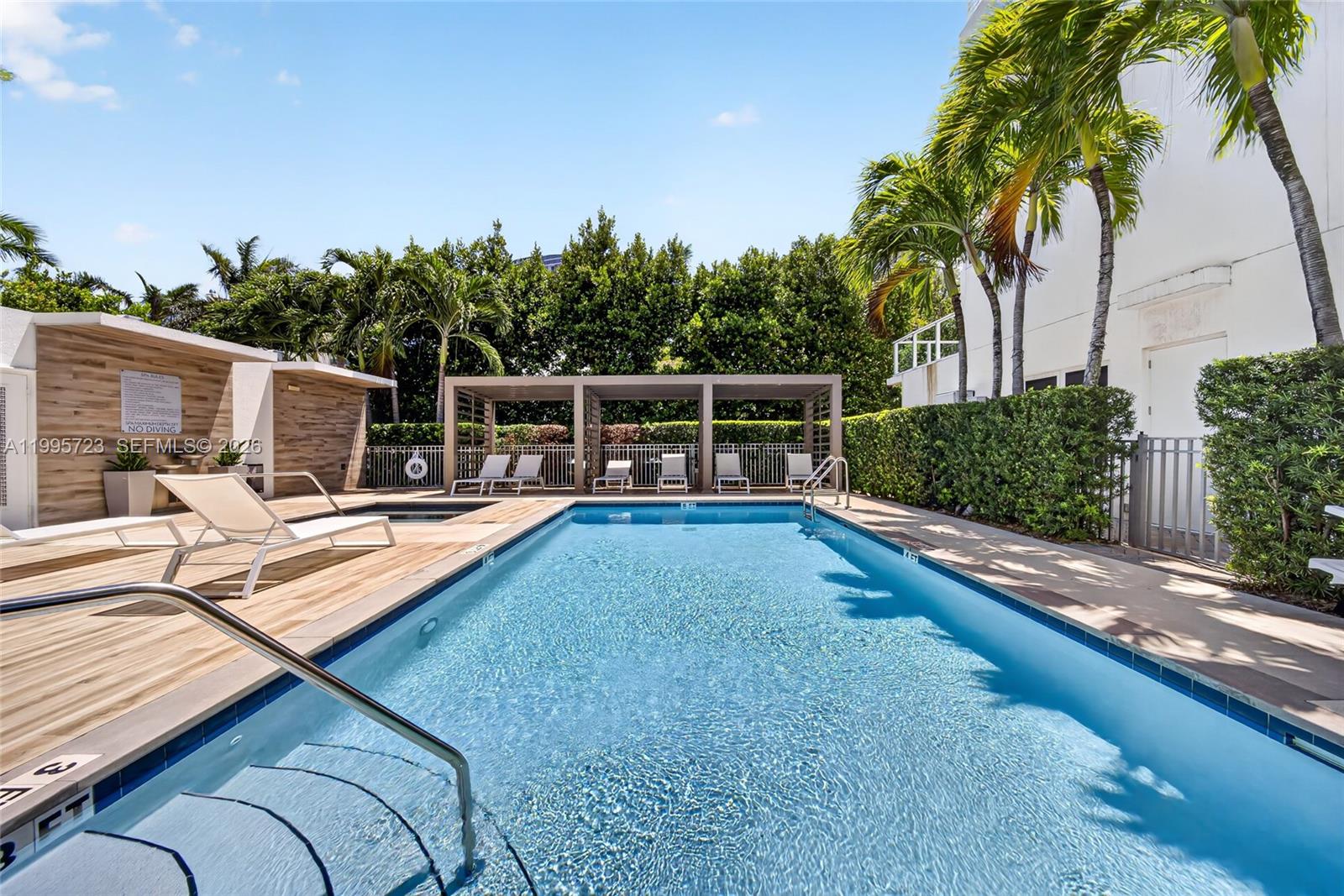 ONE BAY CONDO - Residential