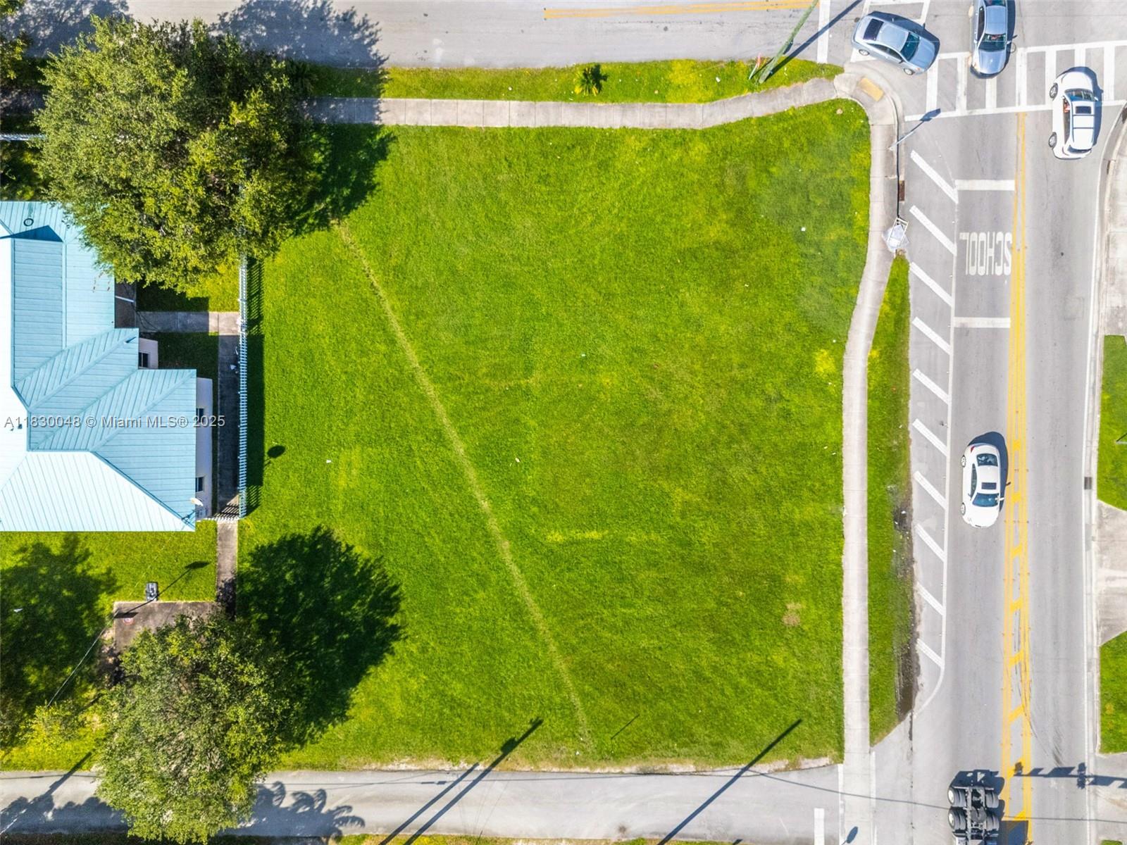 CENTRAL COMML HOMESTEAD - Land