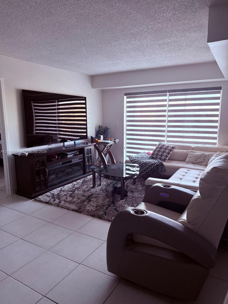 WINDWARD II CONDO - Residential