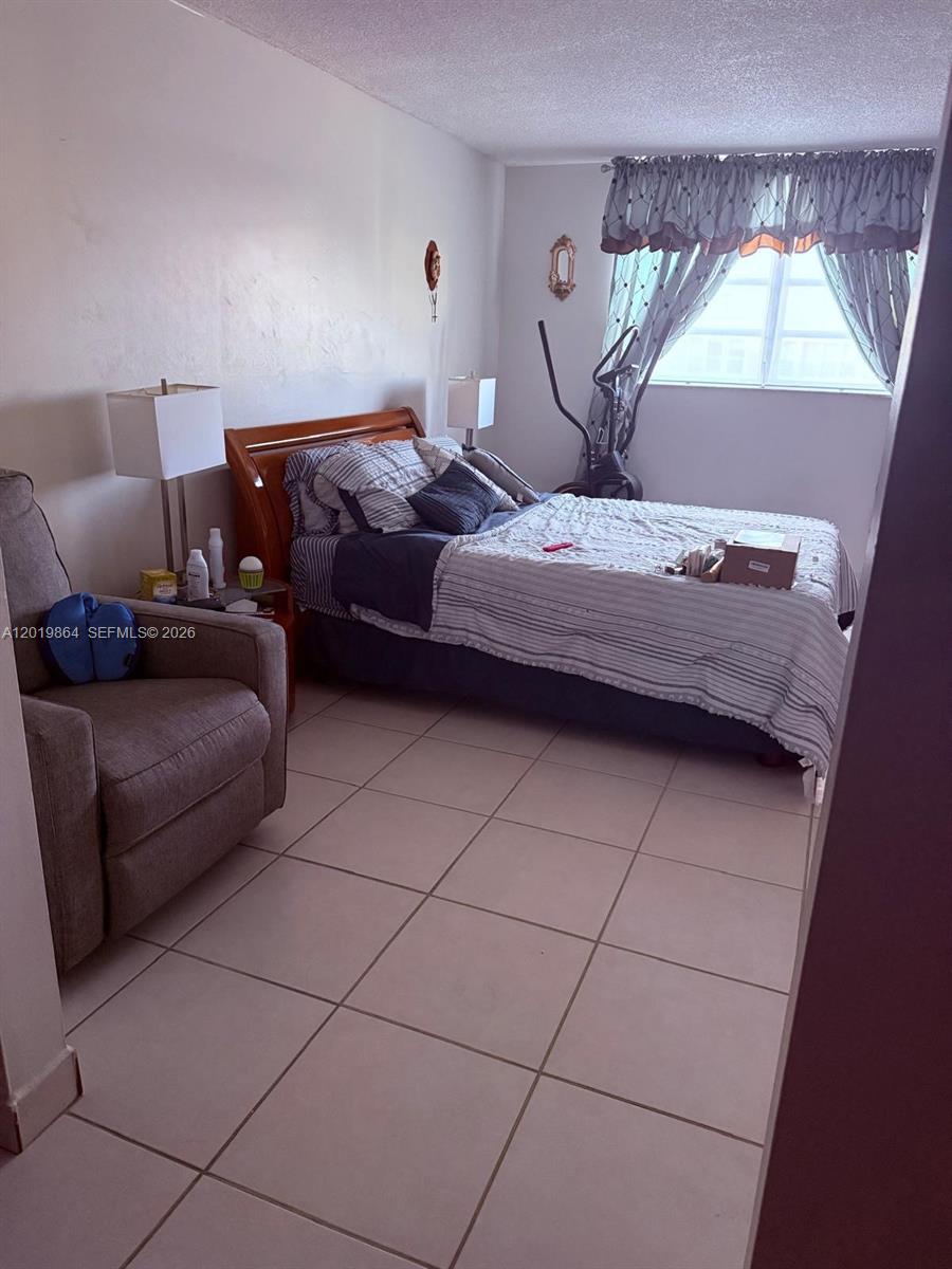WINDWARD II CONDO - Residential