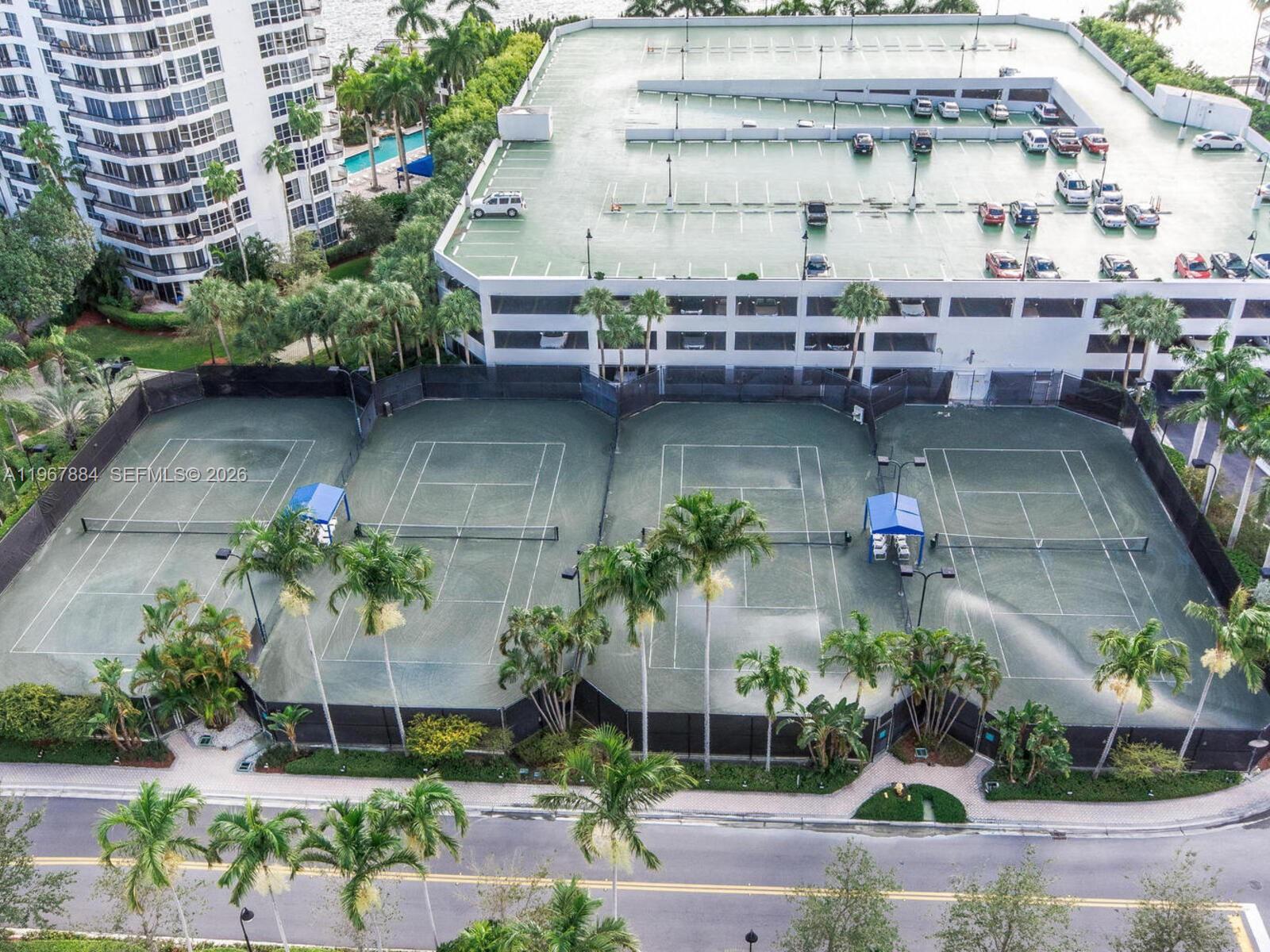 MYSTIC POINTE CONDO NO TH - Residential