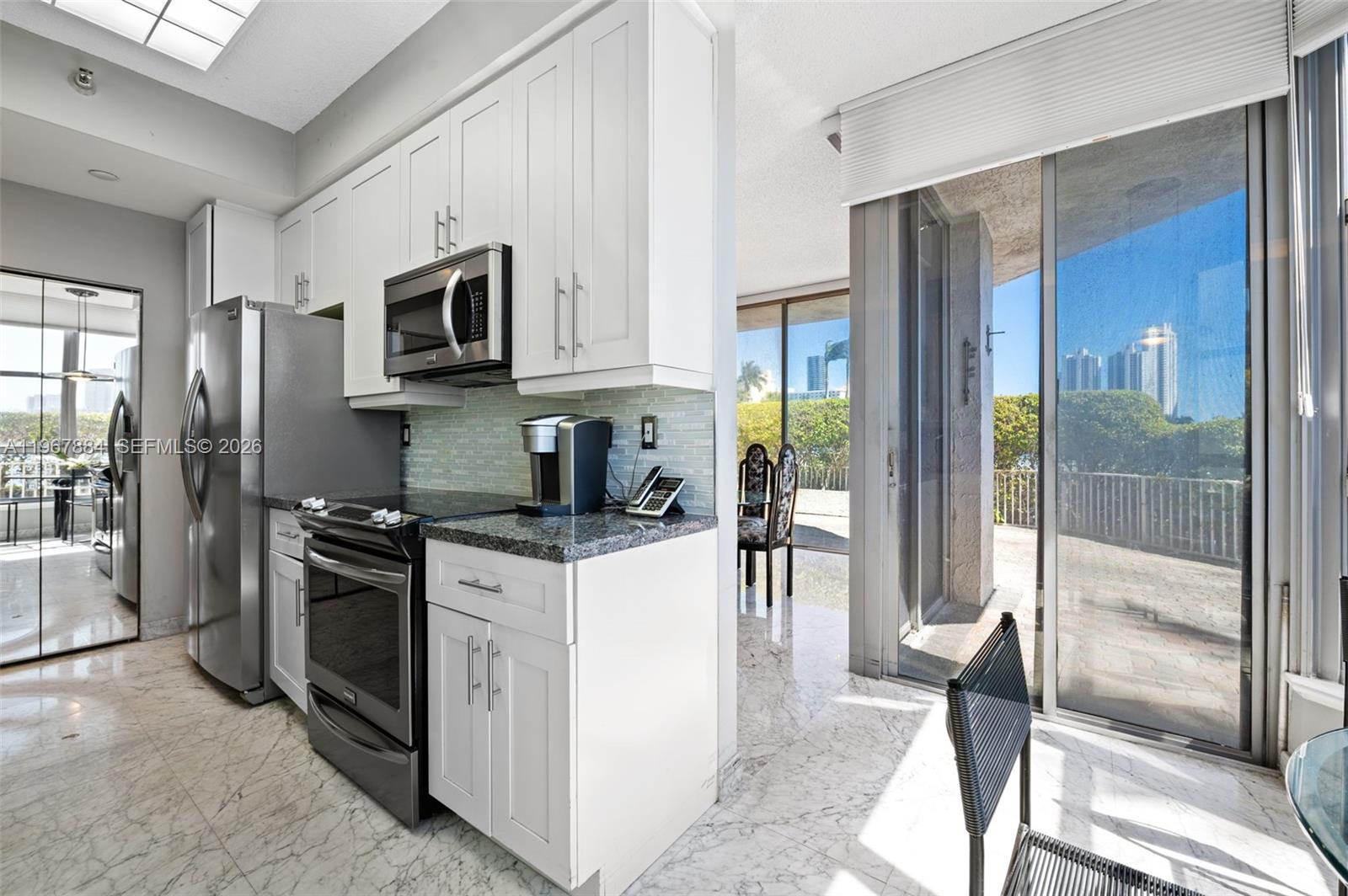 MYSTIC POINTE CONDO NO TH - Residential