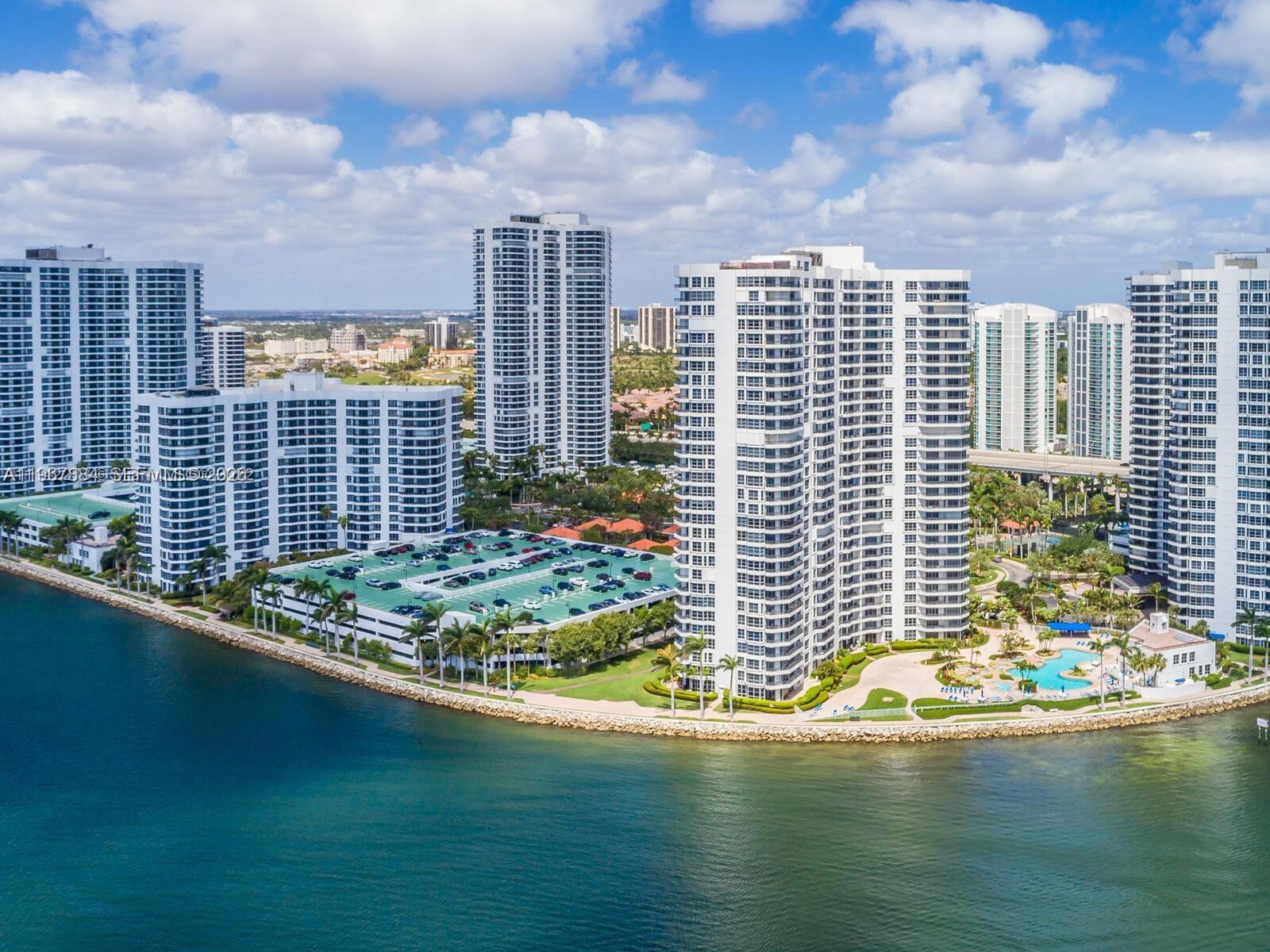 MYSTIC POINTE CONDO NO TH - Residential