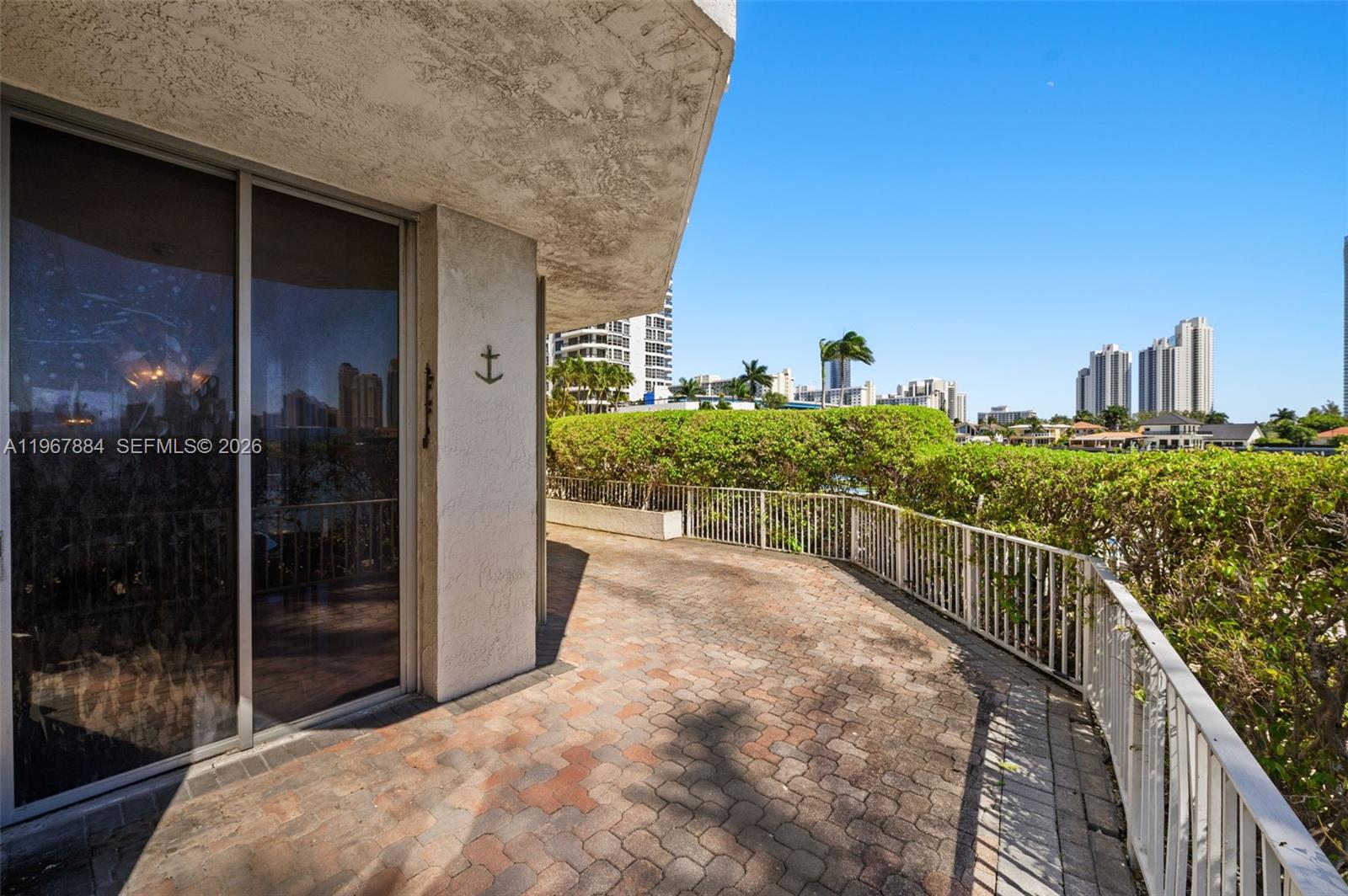 MYSTIC POINTE CONDO NO TH - Residential