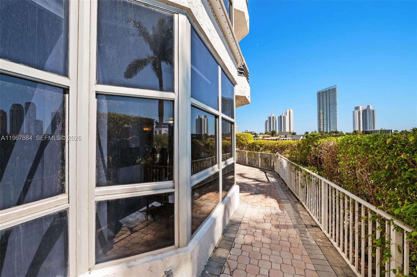 MYSTIC POINTE CONDO NO TH - Residential