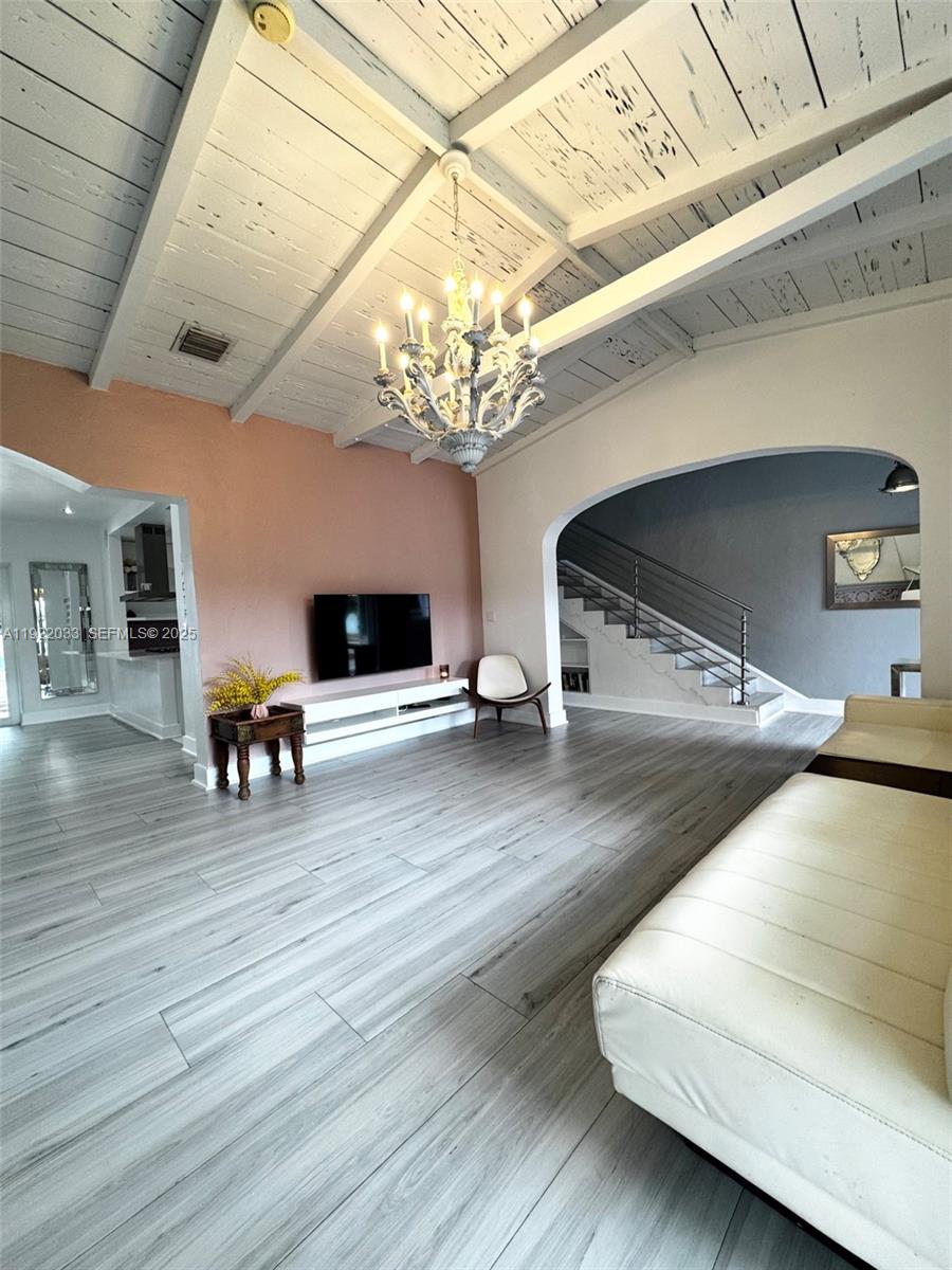 3470 Sheridan Ave n/a