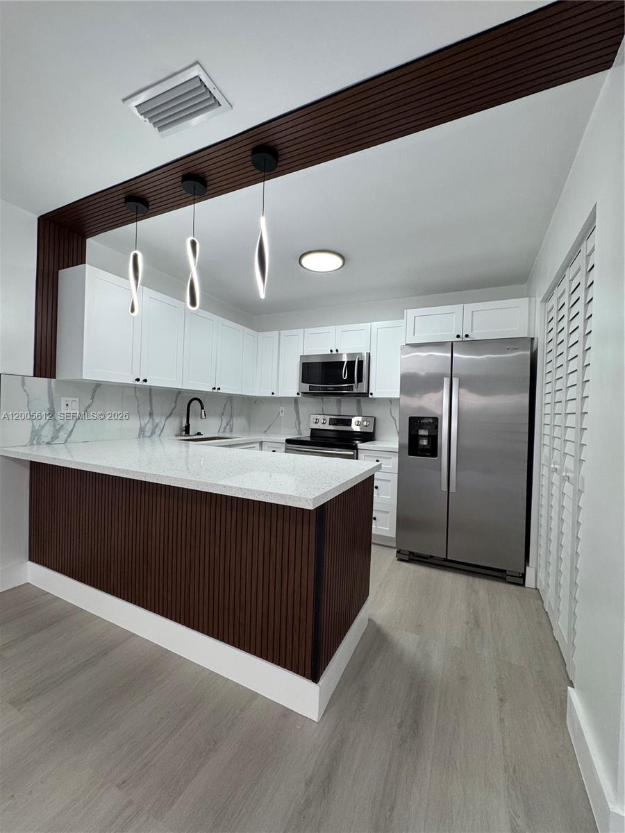 WEST GARDEN SUB 1ST ADDN - Residential