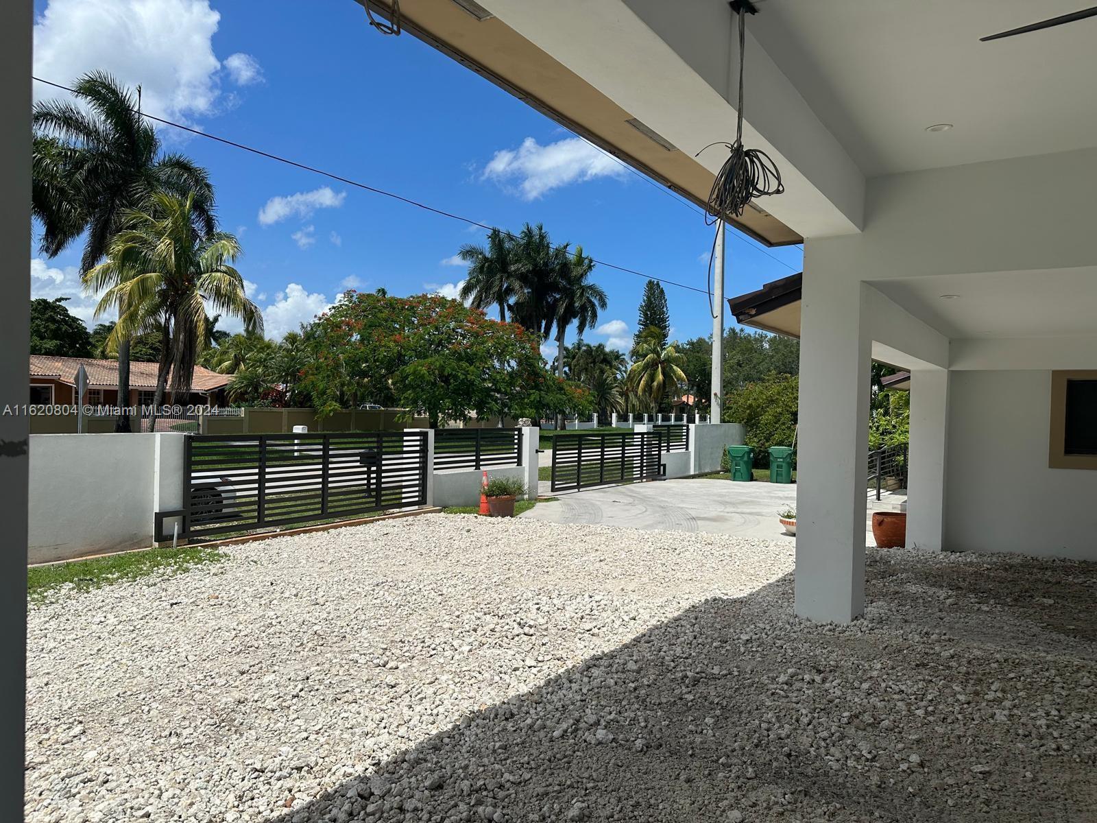 SWEETWATER ESTS SUB - Residential