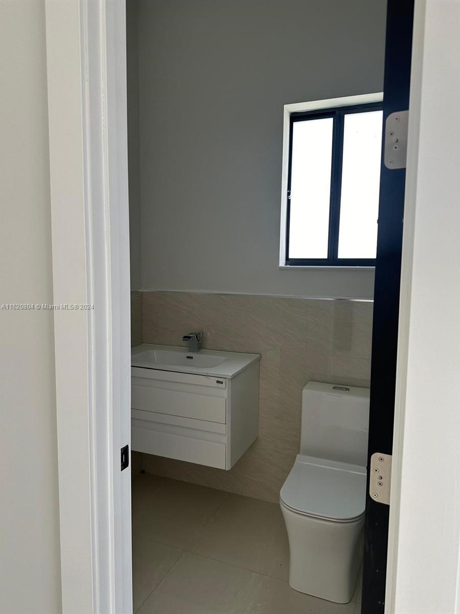 SWEETWATER ESTS SUB - Residential