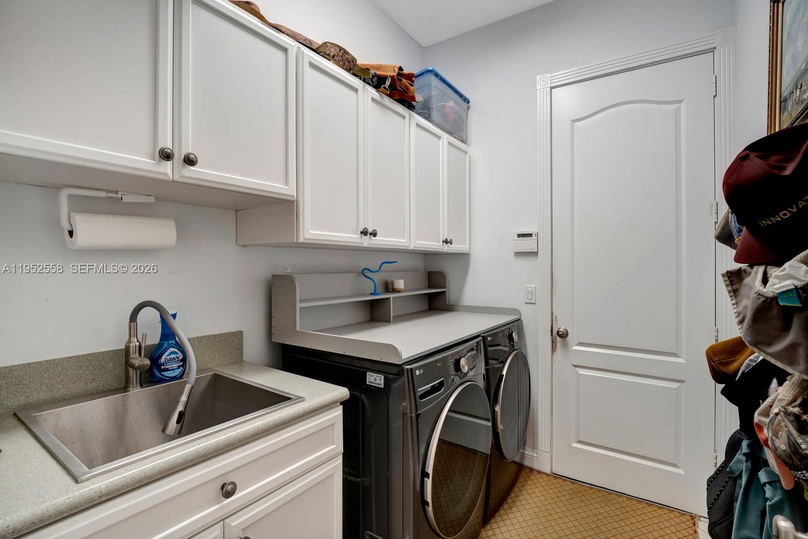 ROSEWOOD COURT SUBDIVISIO - Residential