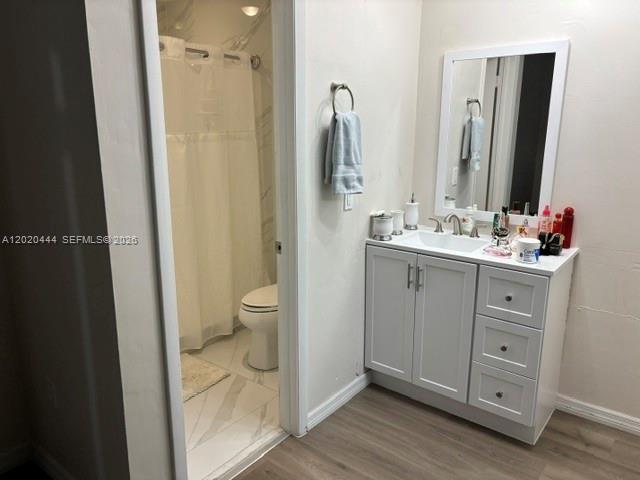 SUNSET KENDALL VILLAS - Residential