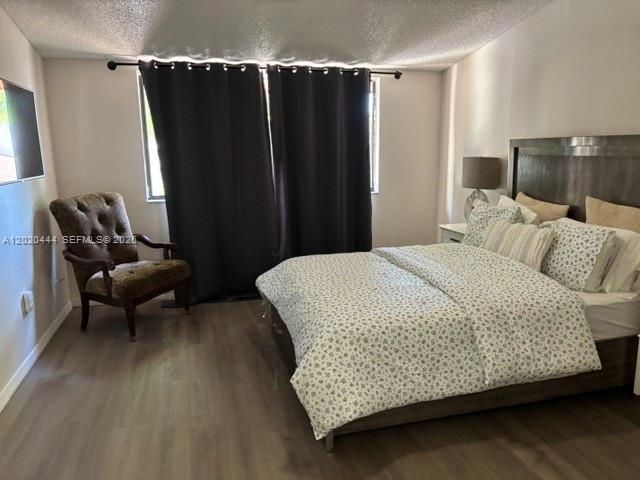 SUNSET KENDALL VILLAS - Residential