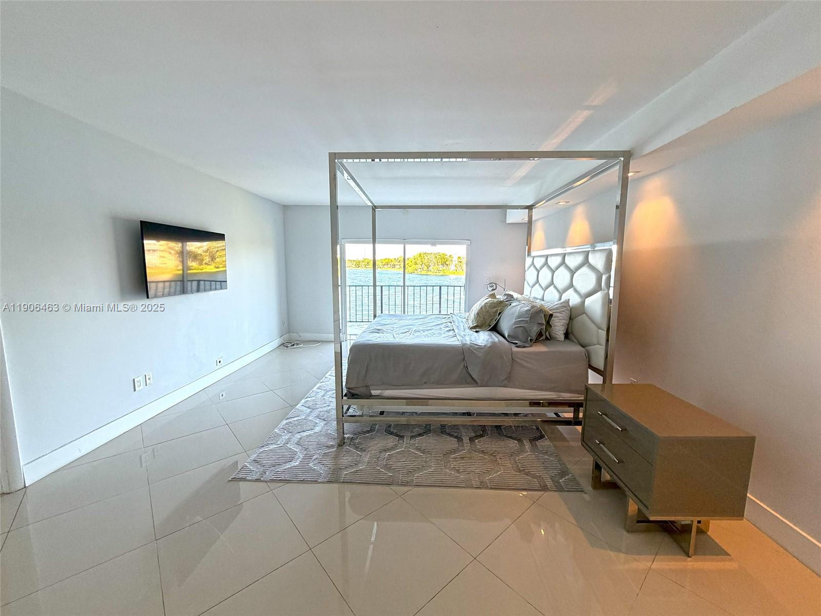 AZURE LAKE CONDO - Residential Lease