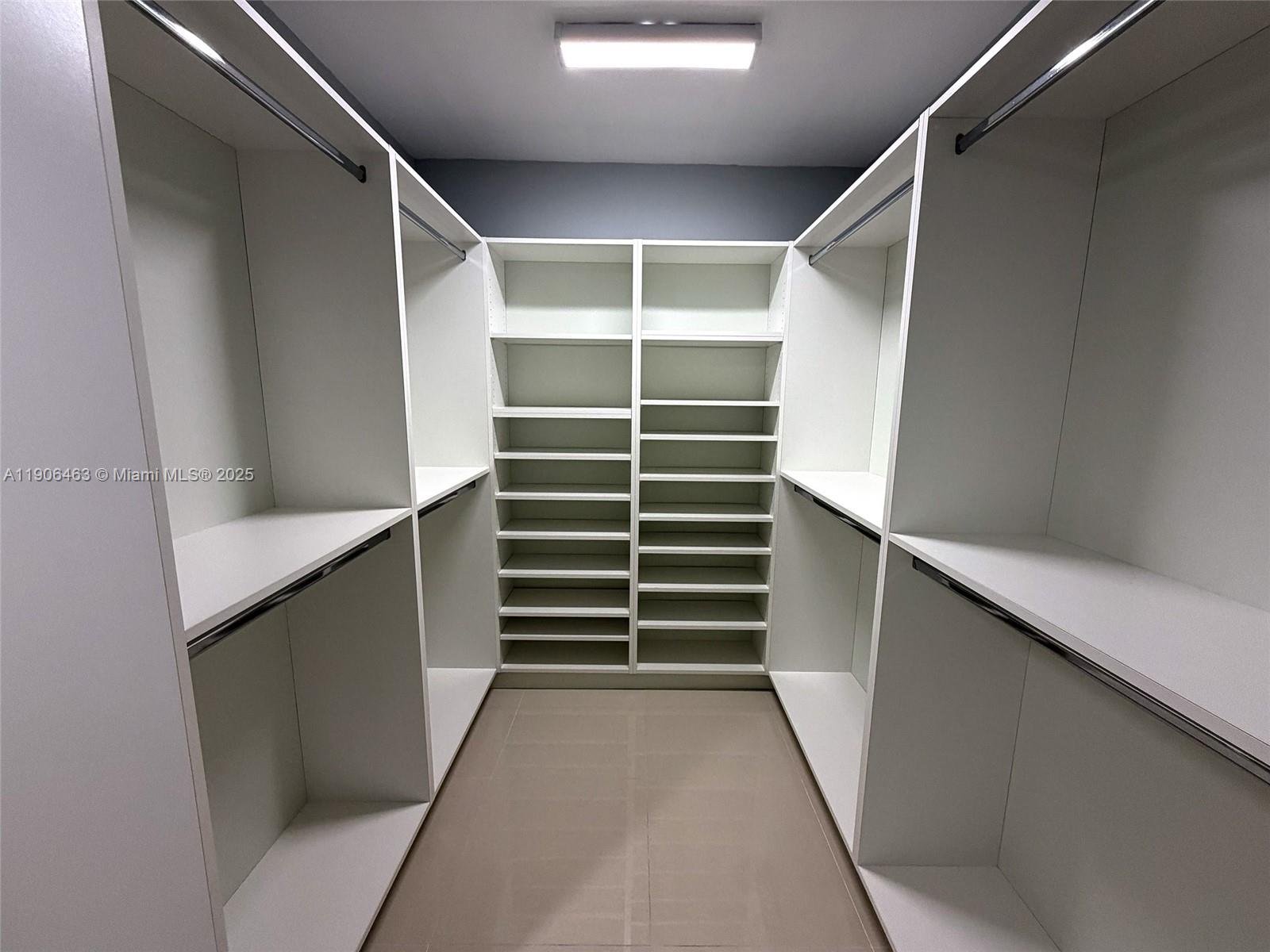 AZURE LAKE CONDO - Residential Lease