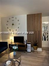 2624 NE 30th Pl 101B