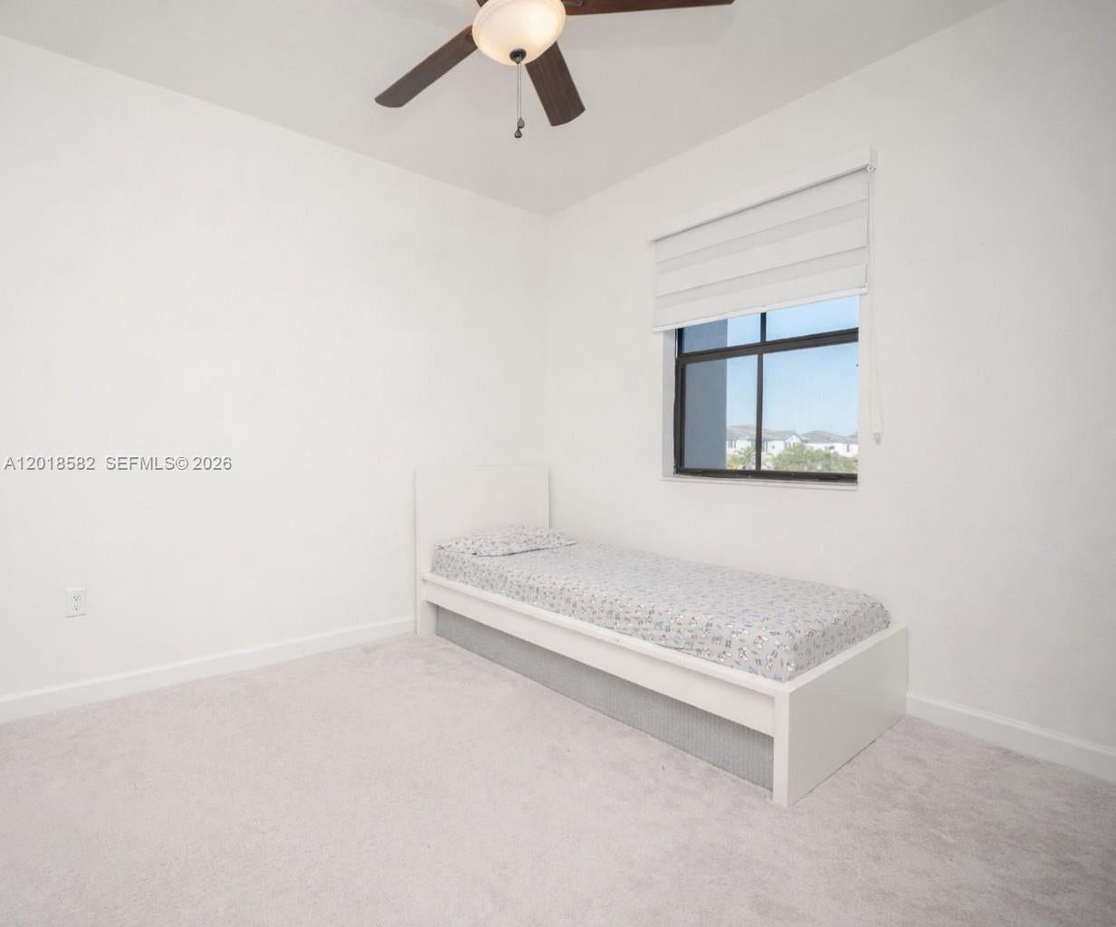 PINE ISLE - Residential