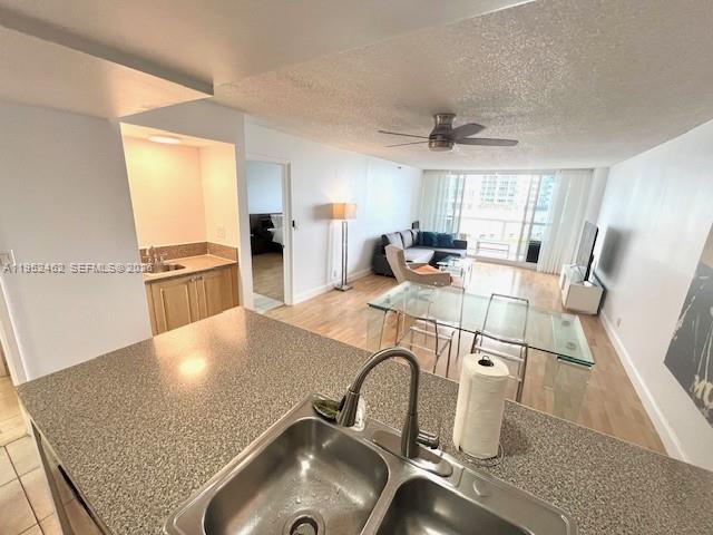 1717 N Bayshore Dr A-1450