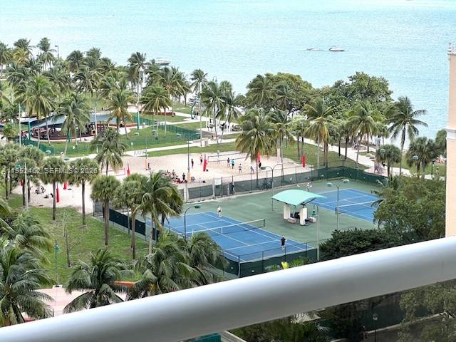 1717 N Bayshore Dr A-1450