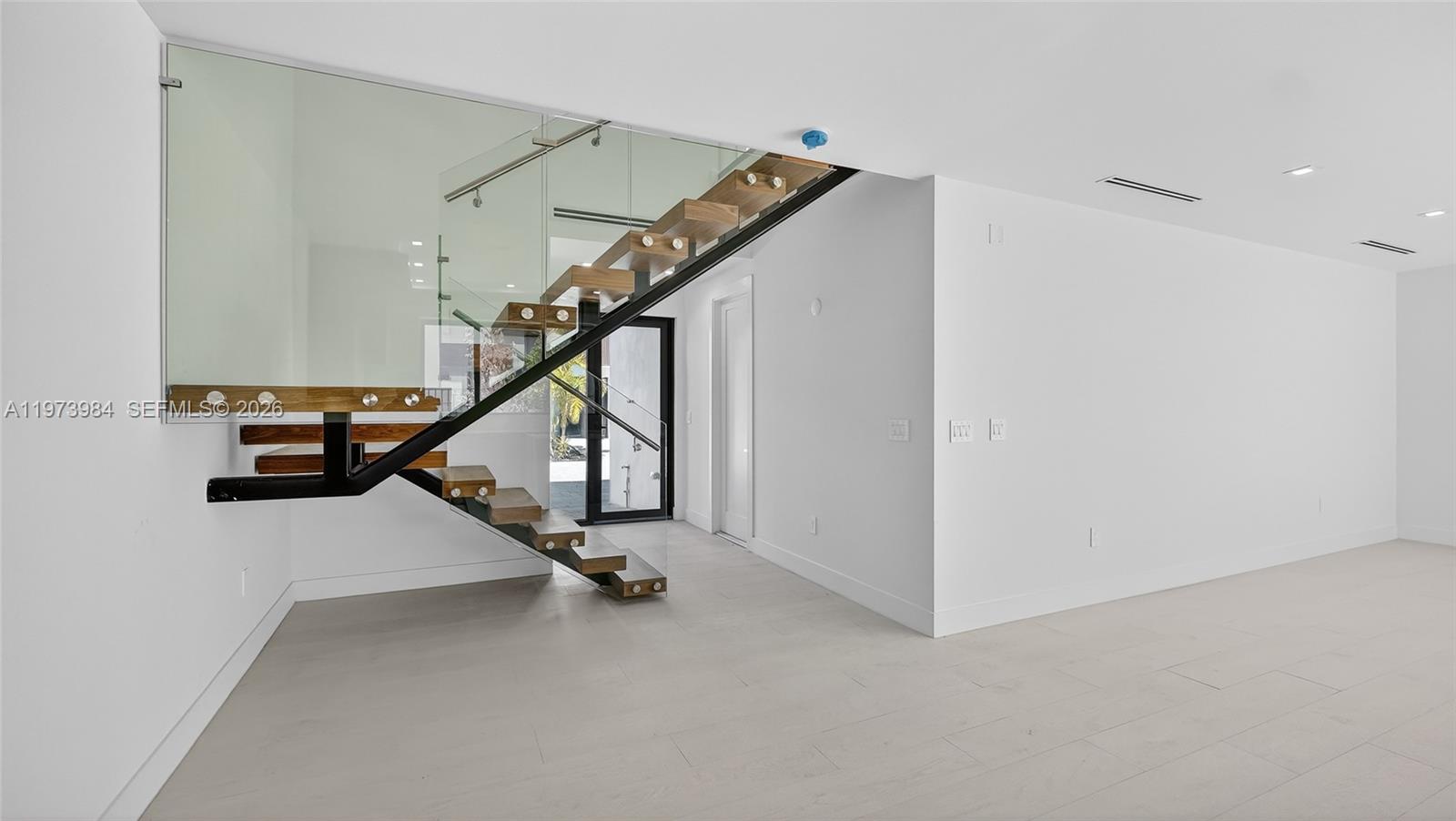 H20 DANIA BEACH - Residential