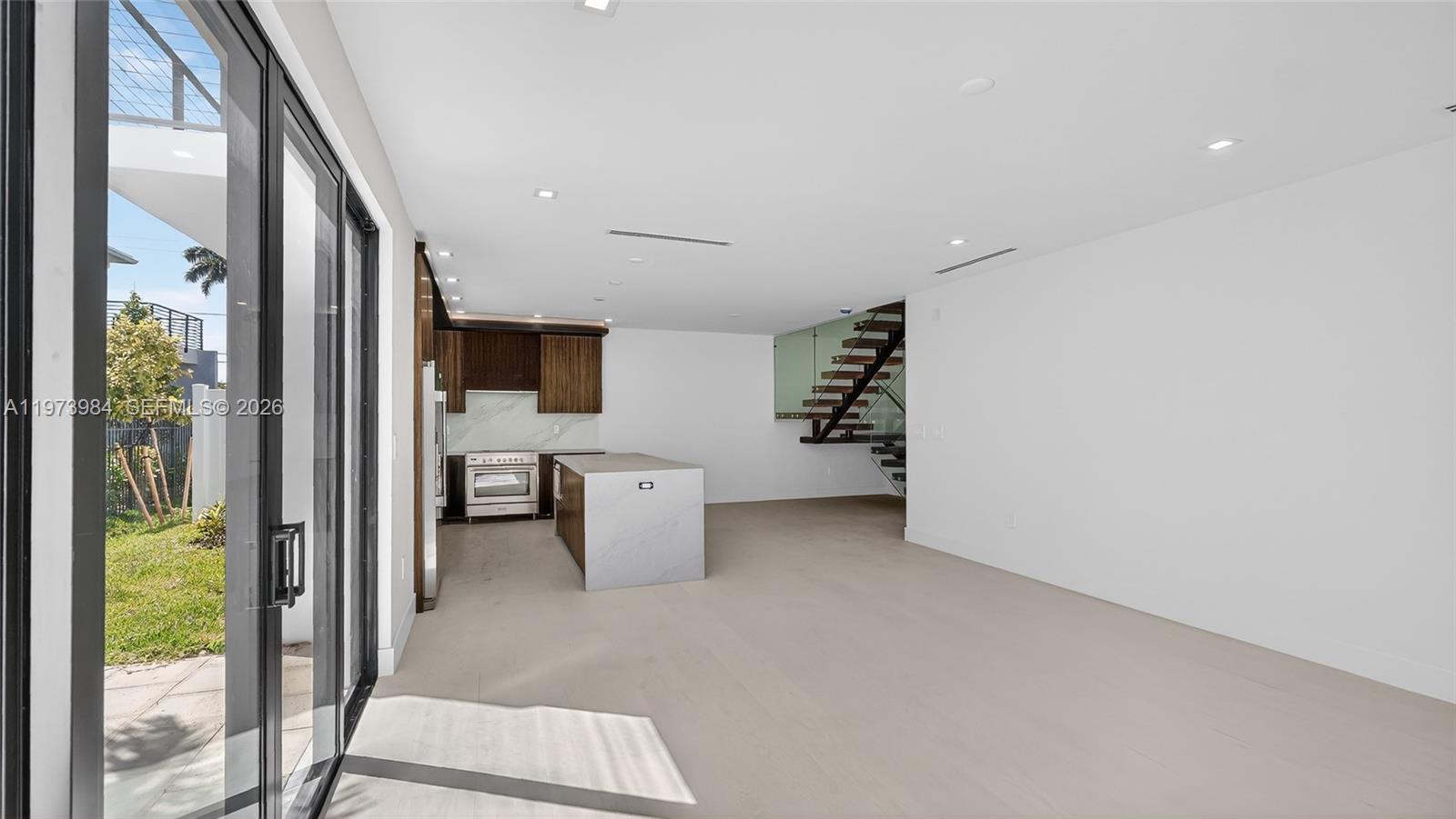 H20 DANIA BEACH - Residential