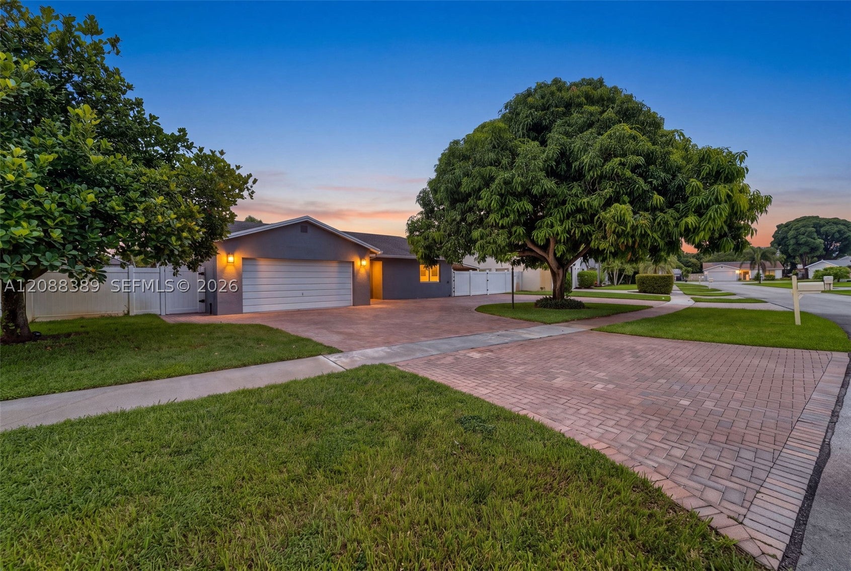 9341 SW 16th Rd W