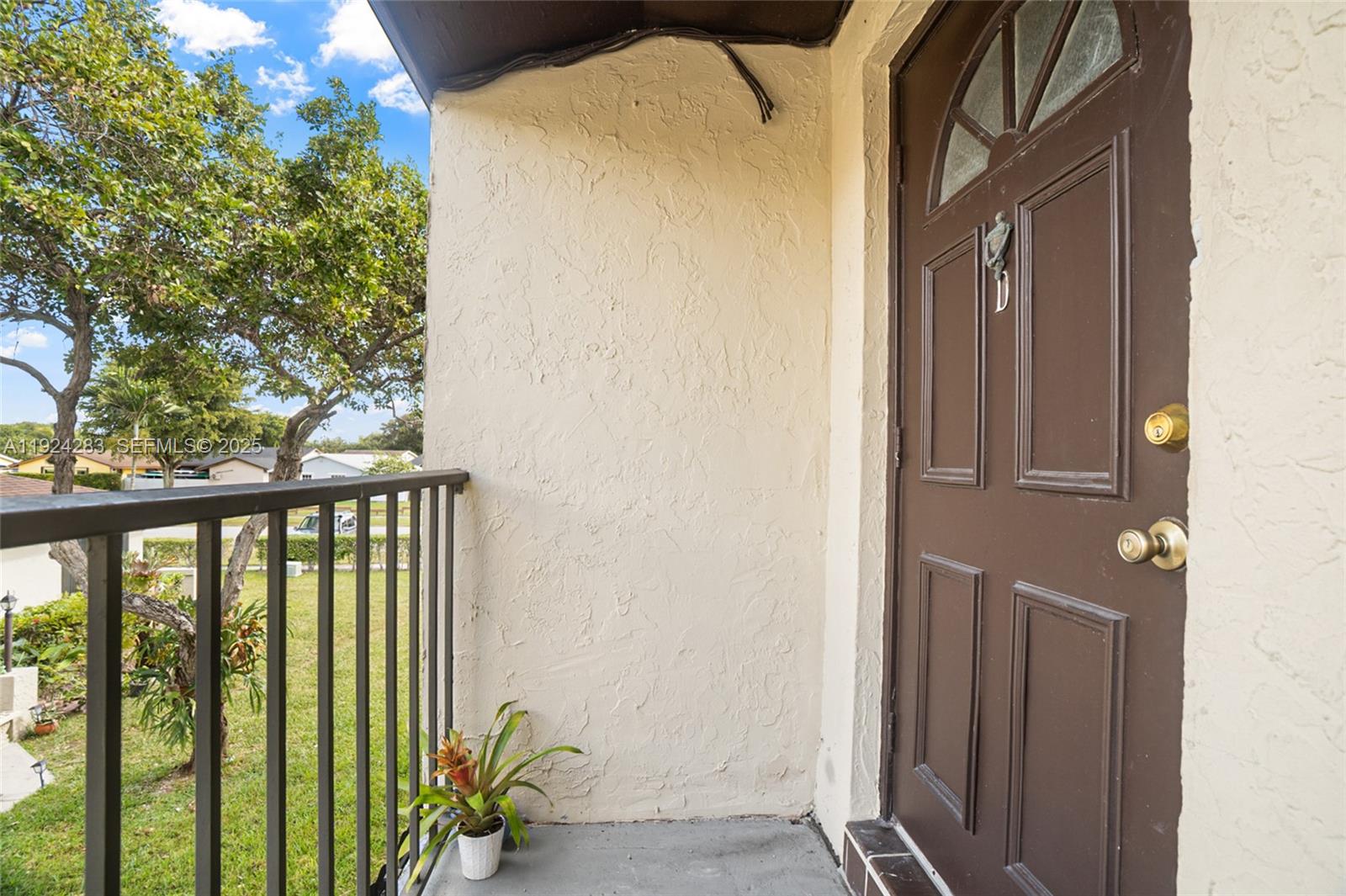 4605 SW 139th Ct 814