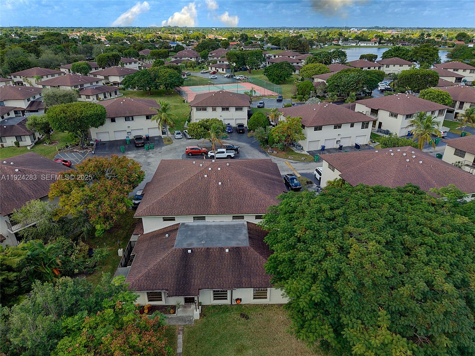 BENT TREE PARCEL 6 CONDO - Residential