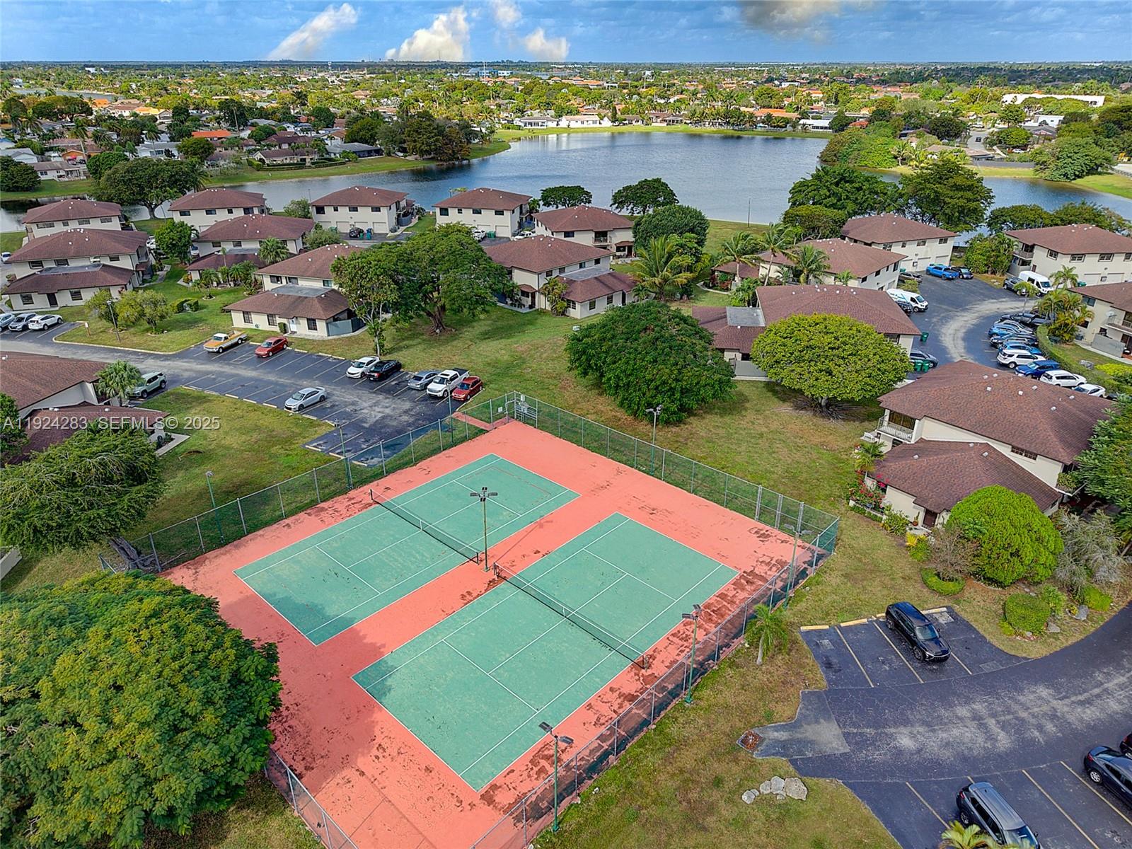 BENT TREE PARCEL 6 CONDO - Residential