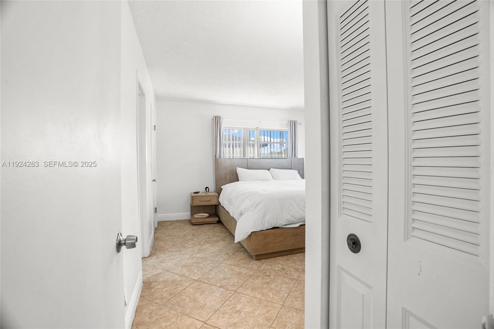 BENT TREE PARCEL 6 CONDO - Residential