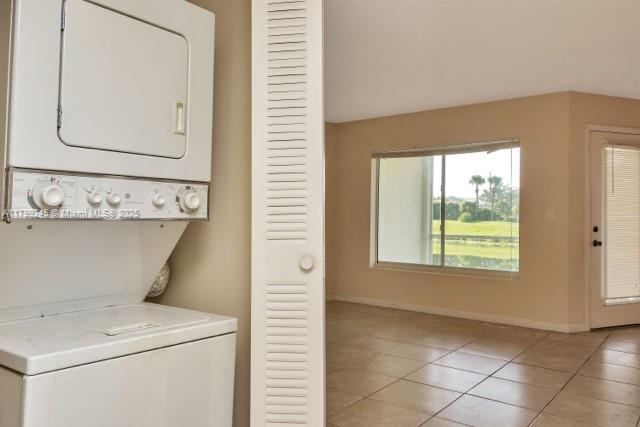 CASABLANCA ISLES CONDO - Residential