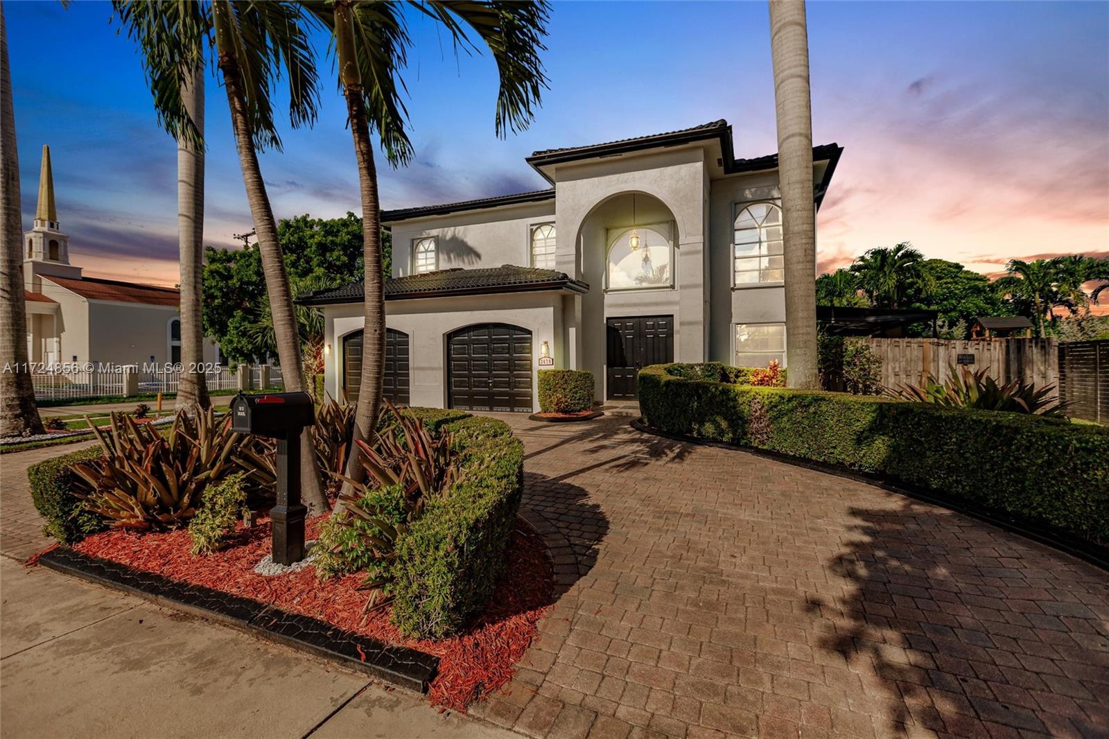 3470 Sw 97th Ave, Miami, Broward County, Florida - 4 Bedrooms  
3 Bathrooms - 