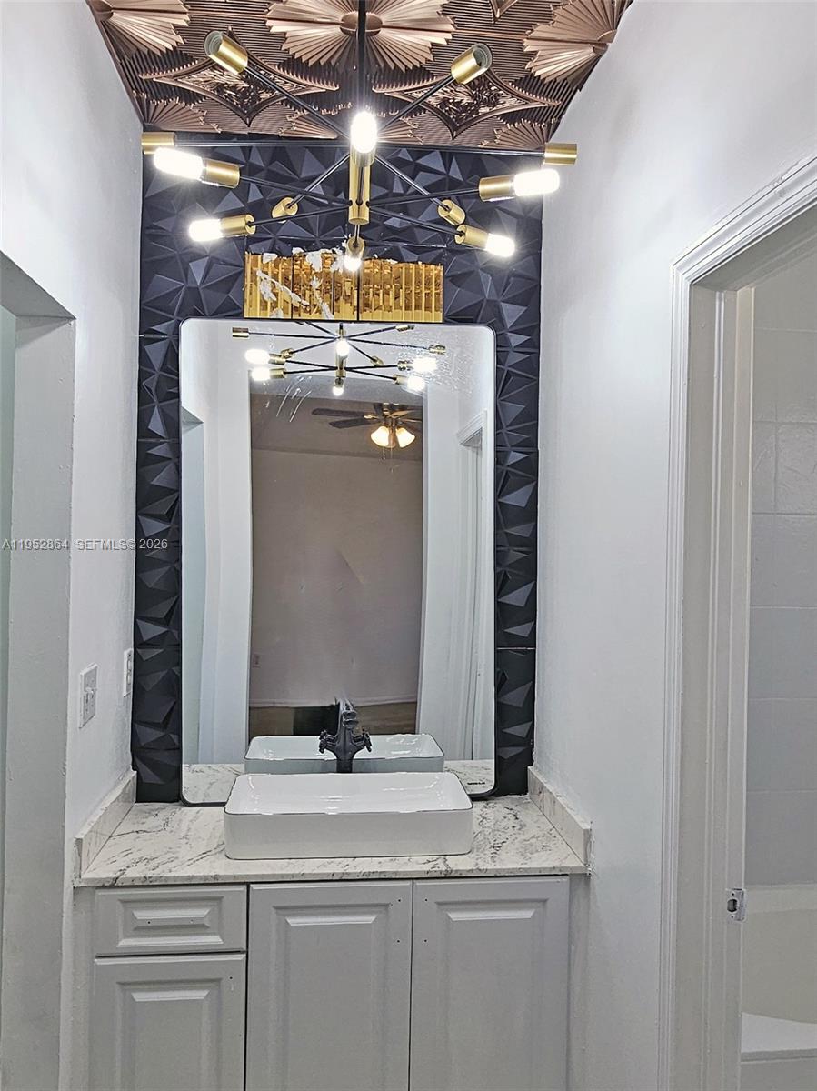 KENDALL VILLAGE TOWNVILLA - Residential