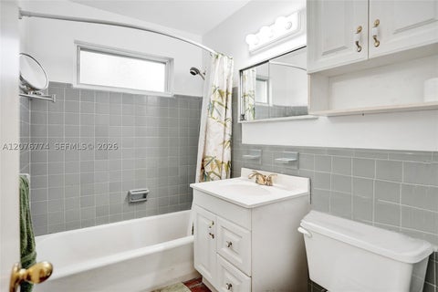Tiny photo for 1309 Orange Isle, Fort Lauderdale, FL 33315 (MLS # A12076774)