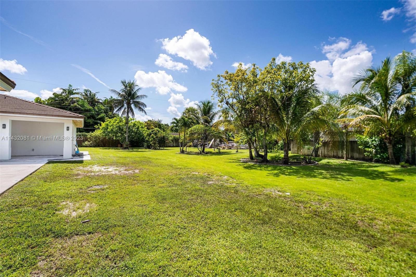 SO MIAMI GDN HEIGHTS - Residential