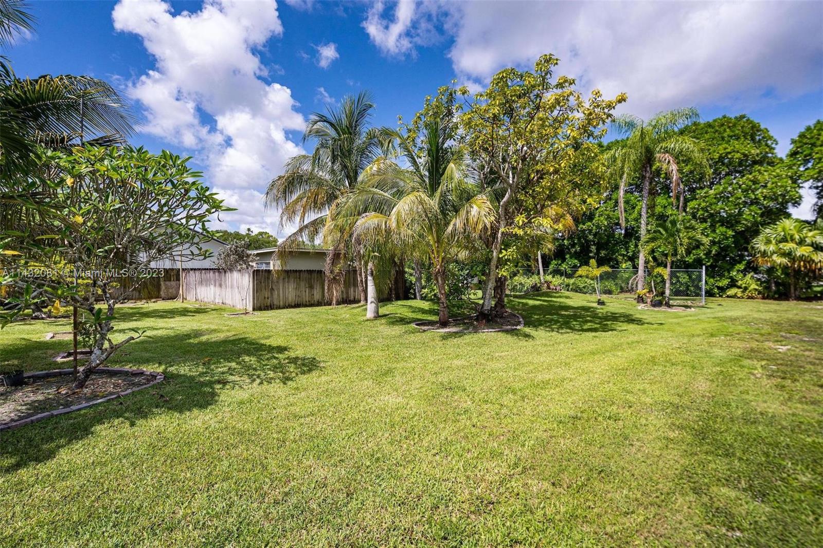 SO MIAMI GDN HEIGHTS - Residential