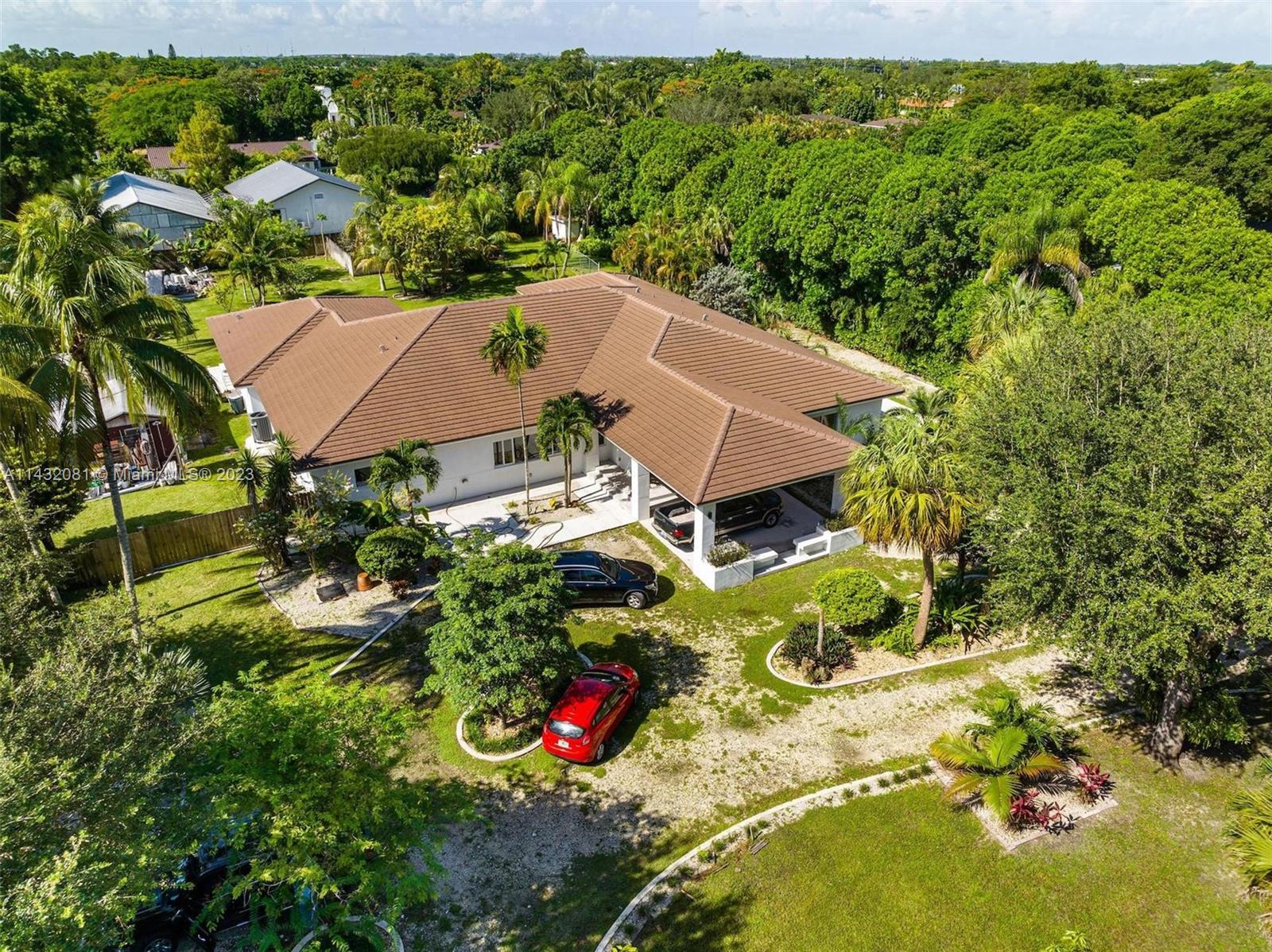 SO MIAMI GDN HEIGHTS - Residential