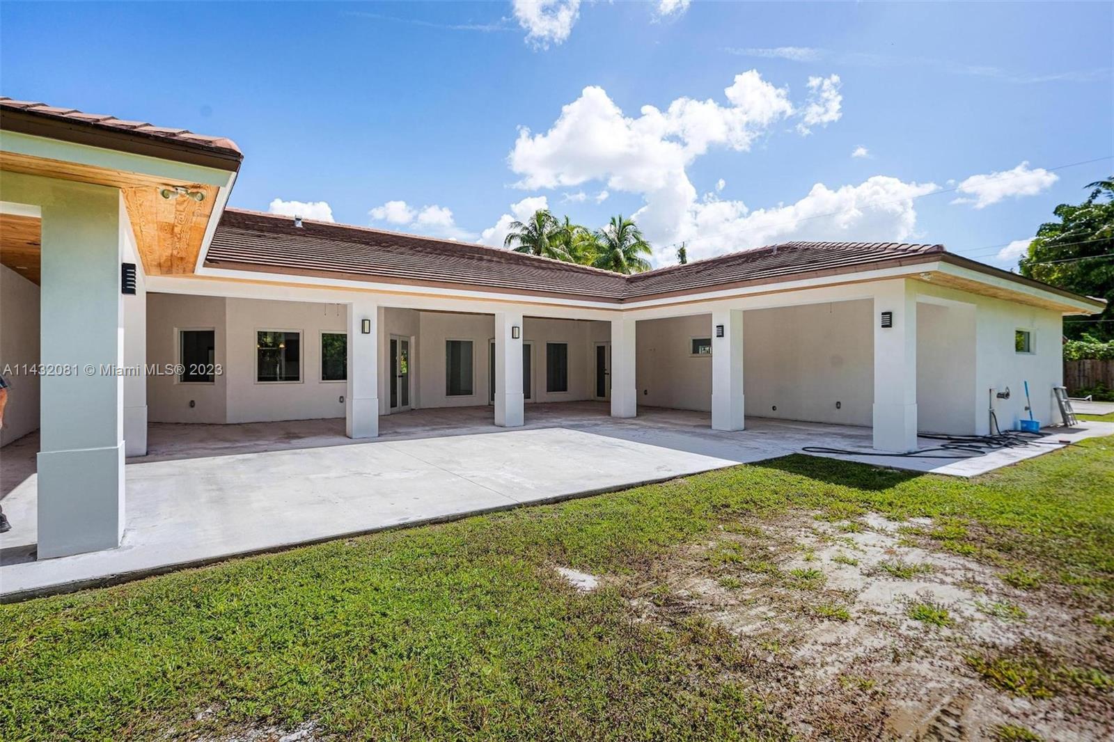 SO MIAMI GDN HEIGHTS - Residential