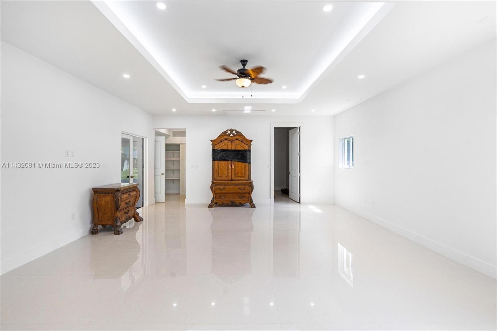 SO MIAMI GDN HEIGHTS - Residential