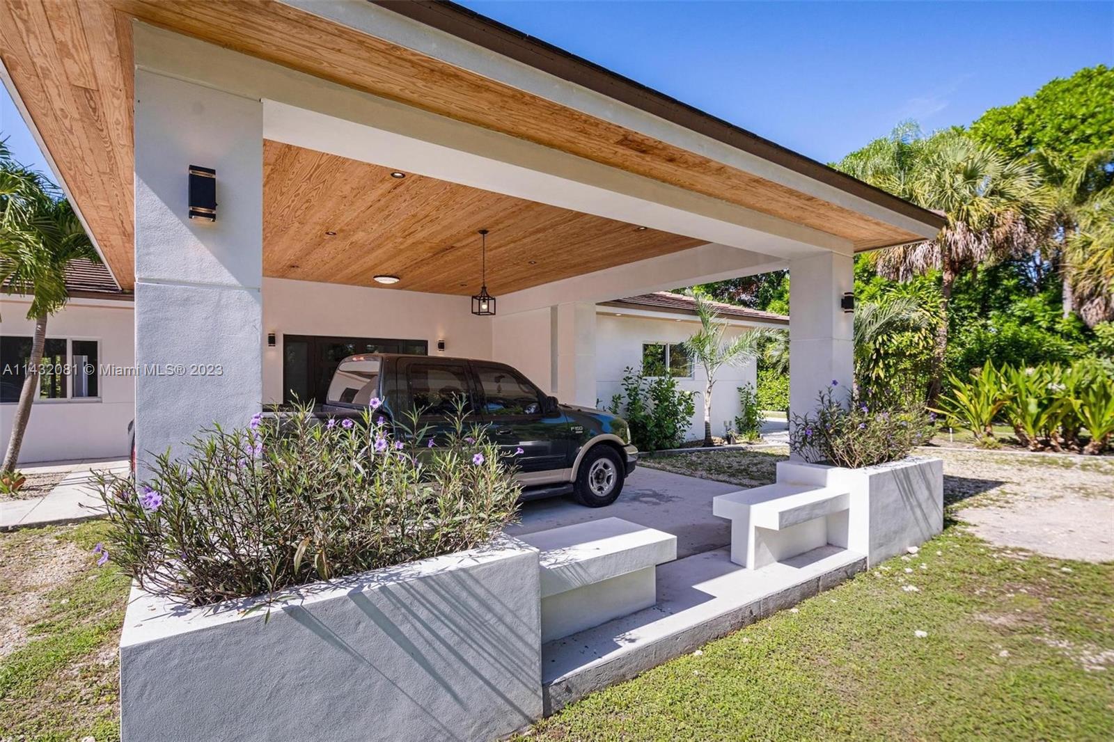 SO MIAMI GDN HEIGHTS - Residential