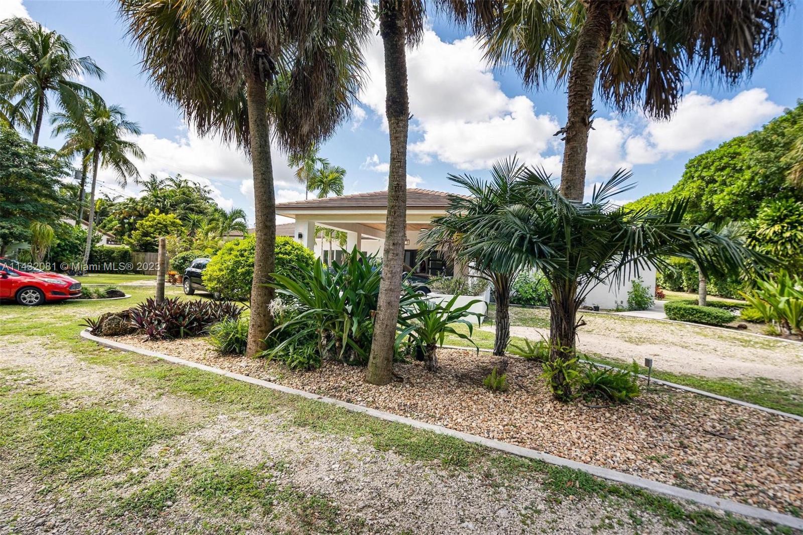 SO MIAMI GDN HEIGHTS - Residential