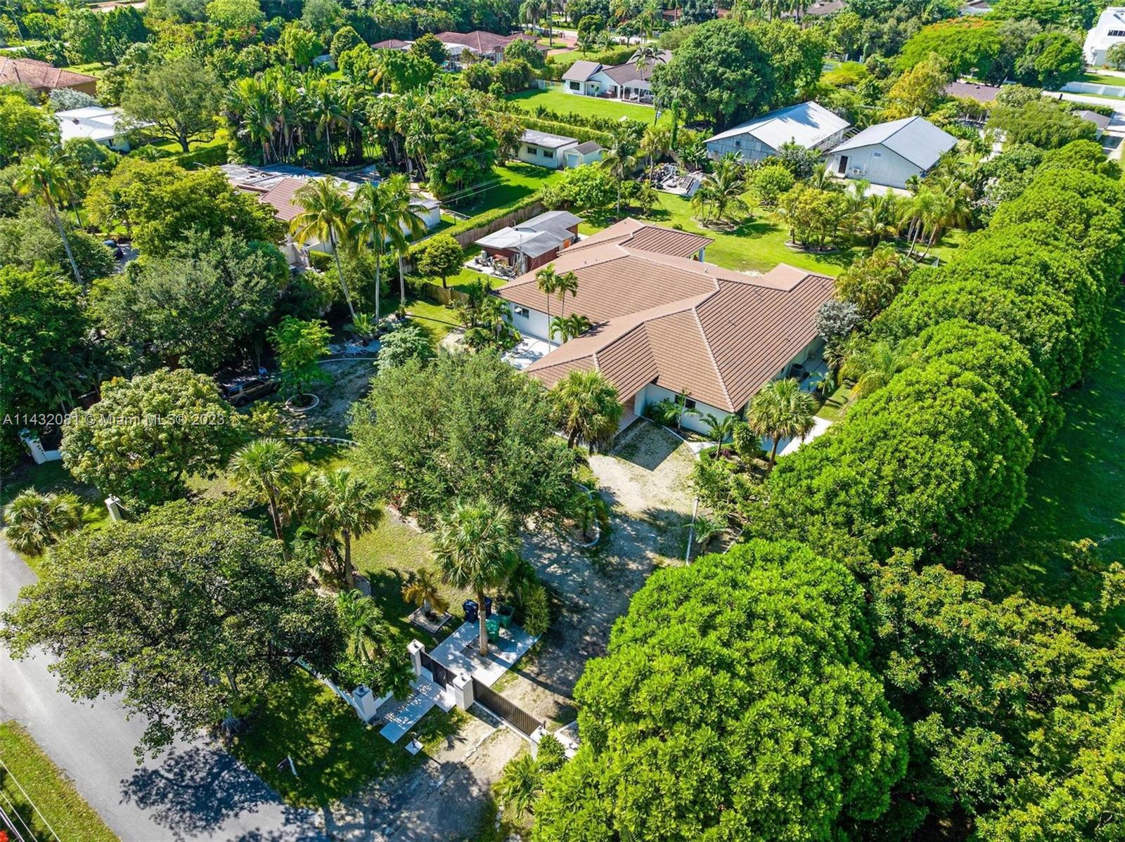 SO MIAMI GDN HEIGHTS - Residential