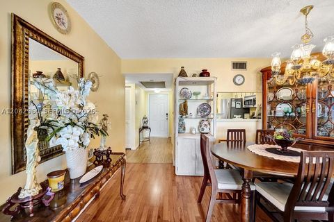 Tiny photo for 1000 Colony Point Cir #422, Pembroke Pines, FL 33026 (MLS # A12042960)