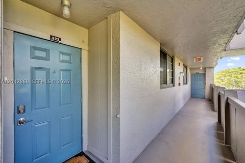 Tiny photo for 1000 Colony Point Cir #422, Pembroke Pines, FL 33026 (MLS # A12042960)